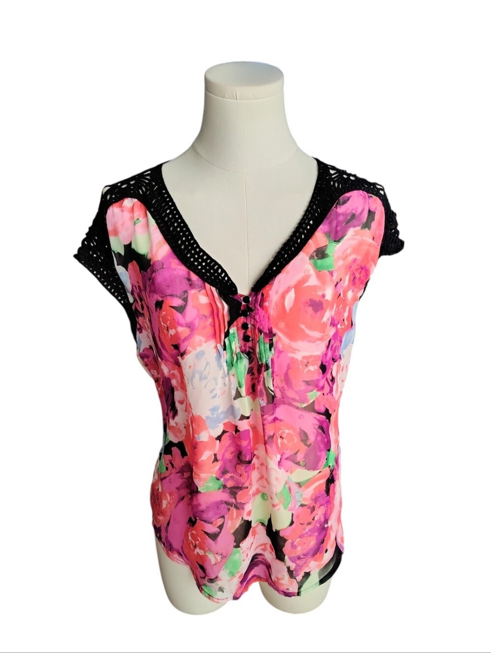 Candies Pink Sheer Watercolor Blouse Black Lace Crochet Shoulders Size Small